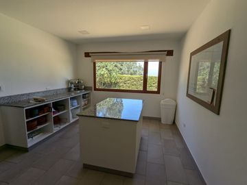 CASA DE VENTA PIFO DENTRO DE URBANIZACION