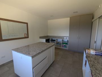 CASA DE VENTA PIFO DENTRO DE URBANIZACION