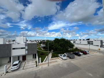 CASA EN VENTA LA RIOJA RESIDENCIAL CANCUN