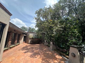 EN VENTA HERMOSA CASA EN UN PISO EN FUENTE DEL ANÁHUAC , VISTAS HERMOSAS