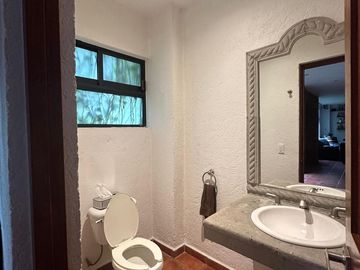 EN VENTA HERMOSA CASA EN UN PISO EN FUENTE DEL ANÁHUAC , VISTAS HERMOSAS