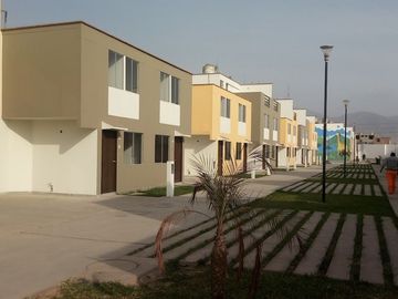 VENTA CASA - URB. OASIS DE CARABAYLLO - CARABAYLLO
