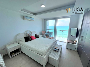Departamento totalmente amoblado frente al mar en venta, sector playa Murciélago, edificio cuenta con generador de luz propio,  Manta, Ecuador