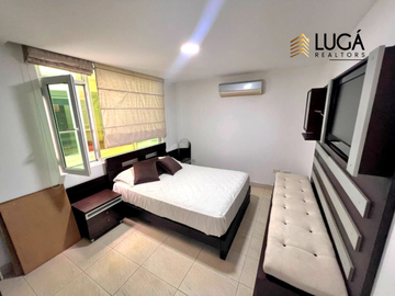 Departamento totalmente amoblado frente al mar en venta, sector playa Murciélago, edificio cuenta con generador de luz propio,  Manta, Ecuador
