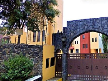 CASA EN PRIVADA DE COLONIA CARIACO EN TLALPAN
