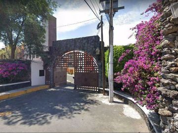CASA EN PRIVADA DE COLONIA CARIACO EN TLALPAN