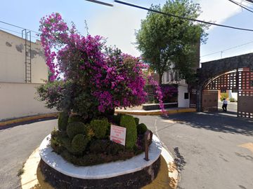CASA EN PRIVADA DE COLONIA CARIACO EN TLALPAN