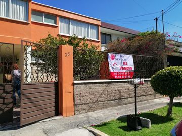 CASA EN VENTA EN CIRCUITO HÉROES CIUDAD SATÉLITE