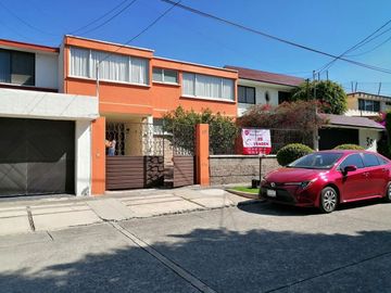 CASA EN VENTA EN CIRCUITO HÉROES CIUDAD SATÉLITE