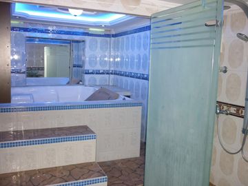 CASA TRES NIVELES URB/ MARICHUELA 100 Mtrs2 $230.000.000 negociables