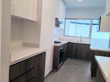 FLAT DE ESTRENO MIRAFLORES!! NO PAGA ALCABALA!!!