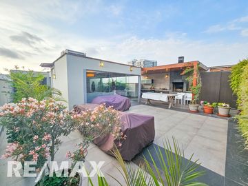 SE ALQUILA INCREIBLE DUPLEX AMOBLADO, 430 M2. ZONA RESIDENCIAL CERCA A LA UNIVERSIDAD DE LIMA