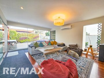 SE ALQUILA INCREIBLE DUPLEX AMOBLADO, 430 M2. ZONA RESIDENCIAL CERCA A LA UNIVERSIDAD DE LIMA