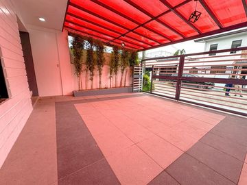 4 Bedroom Modern Design Brand New House and Lot for Sale in BF Resort, Las Piñas City