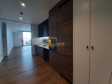 Muniq Langsuan | Unfurnished 2 Bed Luxury Condo For Sale