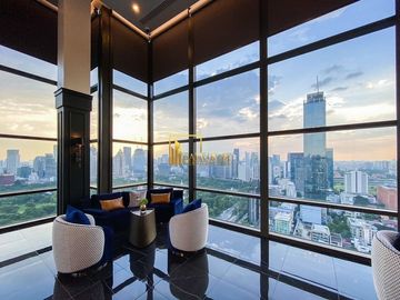 Muniq Langsuan | Unfurnished 2 Bed Luxury Condo For Sale