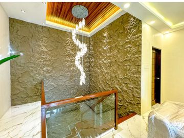 Cozy 4 Bedroom Brand New Modern Design House and lot for Sale in BF Resort, Las Piñas City