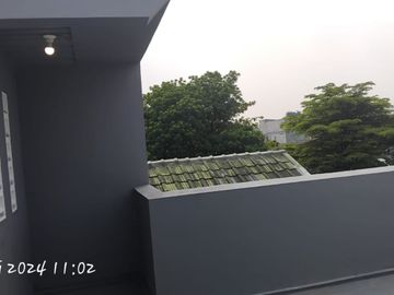 Rumah dijual Bumi Bintaro Permai ada Roof Top Bangunan Baru Semi Furnish