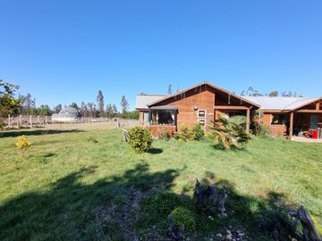 Hermosa Casa Sector Imulfudi Lanco