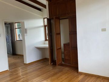 Vendo casa con terreno en el sector del Parque Metropolitano