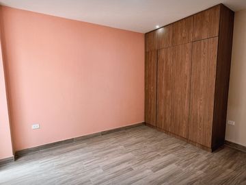 CASAS EN VENTA “Ahorra y Vive Verde: Tu Nuevo Hogar con Calefón Solar”