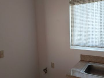 REMATO CASA EN RESIDENCIAL BOSQUES DE SANTA ANITA, BAJA DE PRECIO $ 2´680,000 A TRATAR EXCELENTE ESTADO