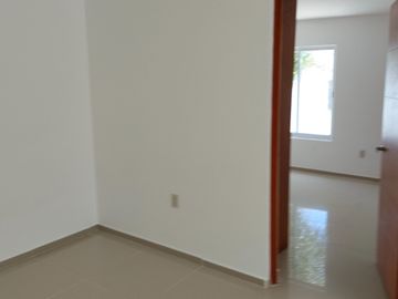 REMATO CASA EN RESIDENCIAL BOSQUES DE SANTA ANITA, BAJA DE PRECIO $ 2´680,000 A TRATAR EXCELENTE ESTADO