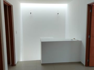 REMATO CASA EN RESIDENCIAL BOSQUES DE SANTA ANITA, BAJA DE PRECIO $ 2´680,000 A TRATAR EXCELENTE ESTADO