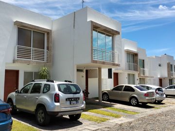 REMATO CASA EN RESIDENCIAL BOSQUES DE SANTA ANITA, BAJA DE PRECIO $ 2´680,000 A TRATAR EXCELENTE ESTADO