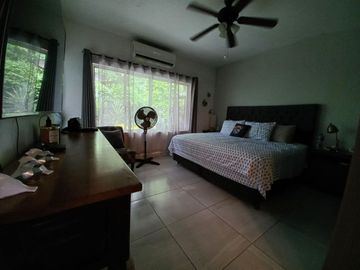 CASA DE UNA PLANTA REMODELADA COLONIA DEL VALLE SAN PEDRO GARZA GARCIA