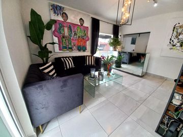 CASA DE UNA PLANTA REMODELADA COLONIA DEL VALLE SAN PEDRO GARZA GARCIA