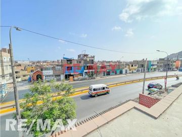 Venta De Casa en José Granda, cerca Av. Habich, San Martin De Porres