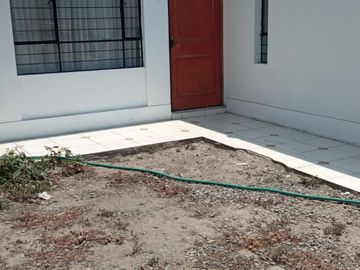 Casa en venta Av. Pedro Silva 1020 San Juan de Miraflores 176.46 m2  3 cuartos, 2 baños, 1 estacionamiento