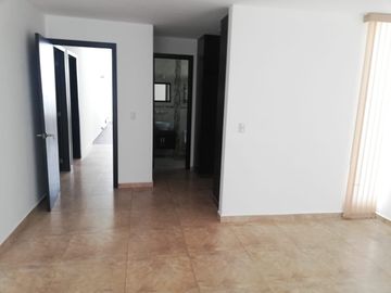 EXCELENTE RESIDENCIA EN PARQUE SAN JOSE, ZONA AZUL LOMAS DE ANGELÓPOLIS