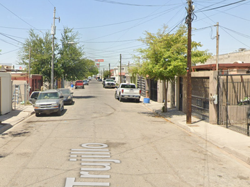 VENTA CASA   CESION AV TRUJILLO Villa Residencial del Prado MEXICALI BC  -MPCC