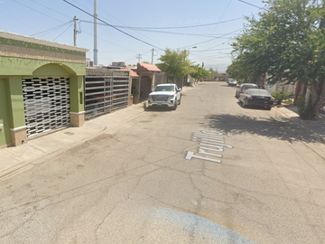 VENTA CASA   CESION AV TRUJILLO Villa Residencial del Prado MEXICALI BC  -MPCC