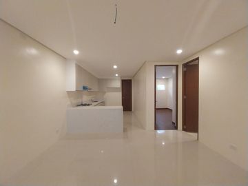 For Sale Brand new Modern Design Two (2) Storey Duplex House and Lot in Better Living Parañaque City