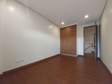 For Sale Brand new Modern Design Two (2) Storey Duplex House and Lot in Better Living Parañaque City