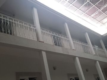 Magnifica CASA con USO de SUELO