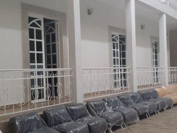 Magnifica CASA con USO de SUELO