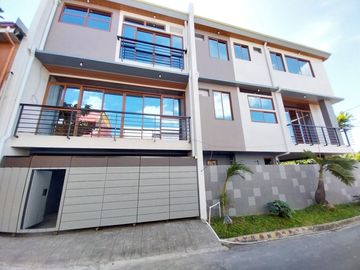 For Sale Modern Design Four (4) Storey Triplex House and Lot in Better Living Parañaque City