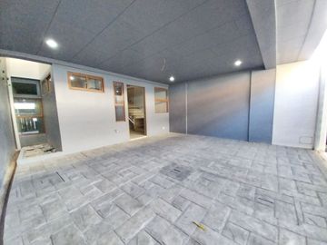 For Sale Modern Design Four (4) Storey Triplex House and Lot in Better Living Parañaque City