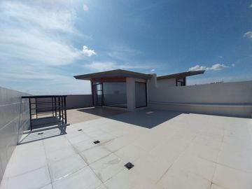 For Sale Modern Design Four (4) Storey Triplex House and Lot in Better Living Parañaque City