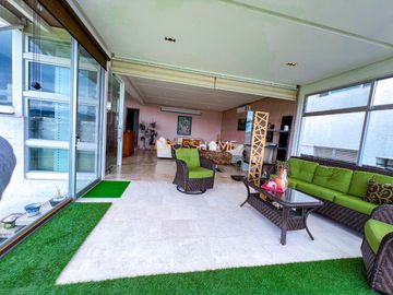 CASA EN VENTA, BALCONES DE JURIQUILLA