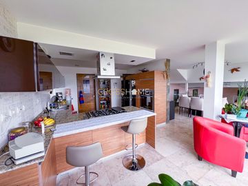 CASA EN VENTA, BALCONES DE JURIQUILLA