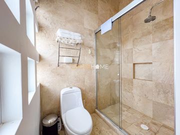CASA EN VENTA, BALCONES DE JURIQUILLA