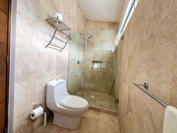 CASA EN VENTA, BALCONES DE JURIQUILLA
