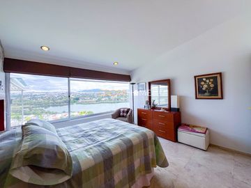 CASA EN VENTA, BALCONES DE JURIQUILLA