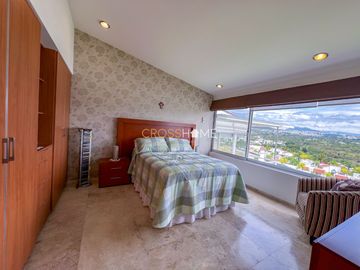 CASA EN VENTA, BALCONES DE JURIQUILLA