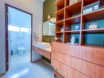 CASA EN VENTA, BALCONES DE JURIQUILLA